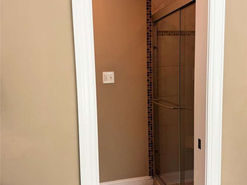 1448 Brookstone Drive, Hickory, NC 28602.  MLS# CAR4399097, YatesRealty ID 34237. 