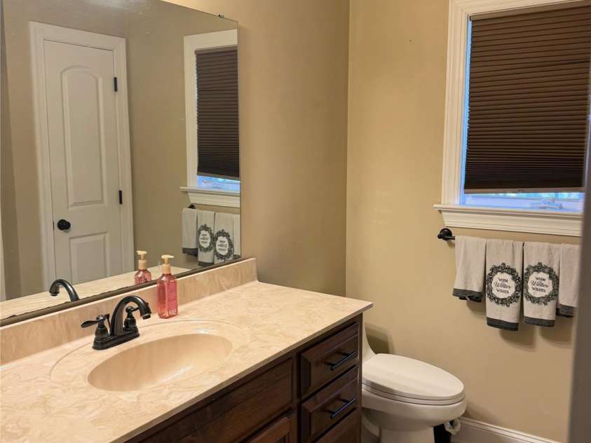 1448 Brookstone Drive, Hickory, NC 28602.  MLS# CAR4399097, YatesRealty ID 34237. 