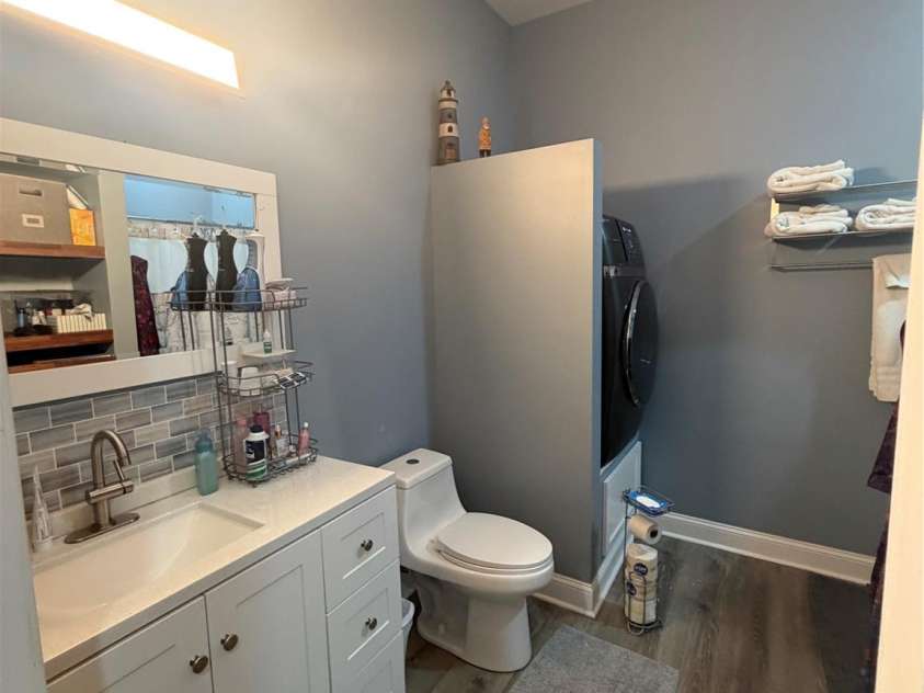 1448 Brookstone Drive, Hickory, NC 28602.  MLS# CAR4399097, YatesRealty ID 34237. 