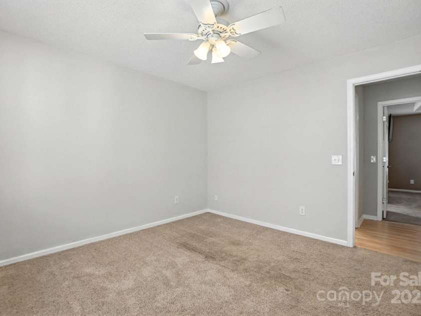11531 Kempsford Drive, Charlotte, NC 28262.  MLS# CAR4292338, YatesRealty ID 34239. Secondary bedroom (1)