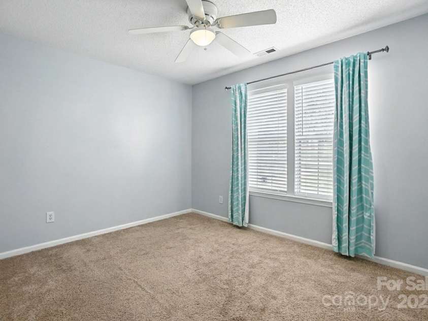11531 Kempsford Drive, Charlotte, NC 28262.  MLS# CAR4292338, YatesRealty ID 34239. Secondary bedroom (2)