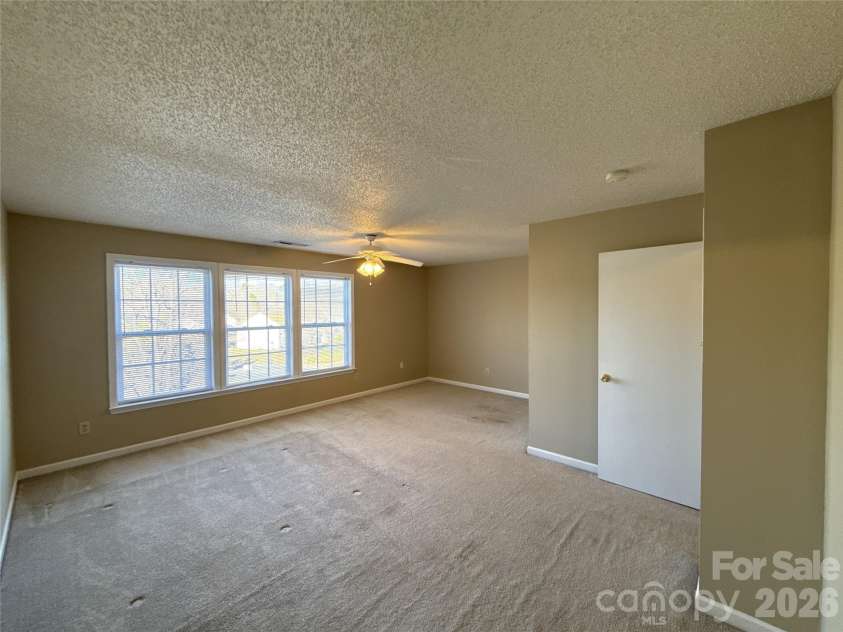 2043 Dunsmore Lane, Waxhaw, NC 28173.  MLS# CAR4399267, YatesRealty ID 34239. 