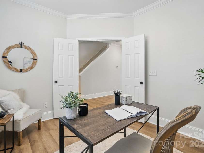 7635 Carrington Forest Lane, Matthews, NC 28105.  MLS# CAR4239500, YatesRealty ID 3424. Versatile Office Space, Also Suitable As 5th Bedroom / Guest Room on Main Floor