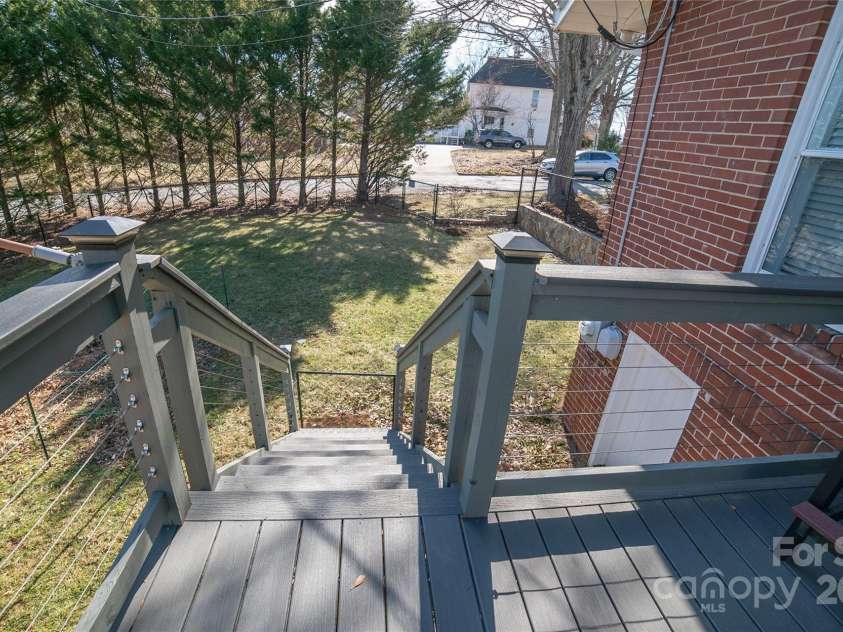 406 Lenoir Street, Morganton, NC 28655.  MLS# CAR4295449, YatesRealty ID 34240. 