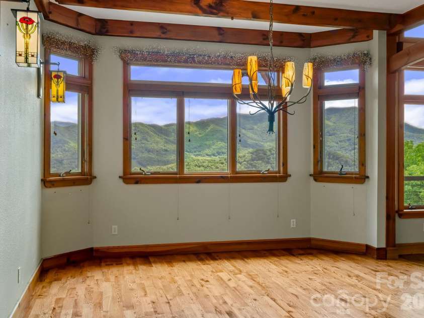 241 Glen Eagle Drive, Waynesville, NC 28786.  MLS# CAR4398501, YatesRealty ID 34242. 