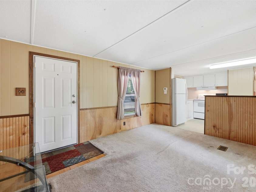 2220 Gordon Road, Rock Hill, SC 29732.  MLS# CAR4399309, YatesRealty ID 34243. 