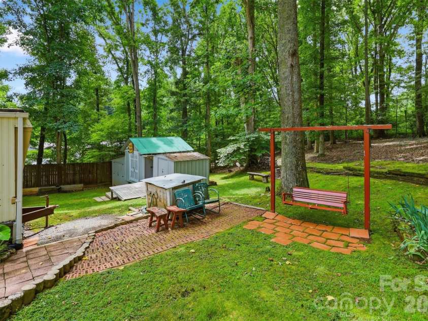 2220 Gordon Road, Rock Hill, SC 29732.  MLS# CAR4399309, YatesRealty ID 34243. 