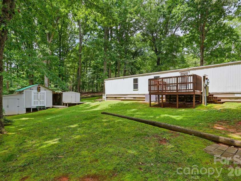 2220 Gordon Road, Rock Hill, SC 29732.  MLS# CAR4399309, YatesRealty ID 34243. 