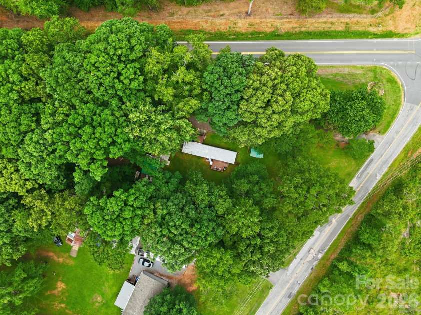2220 Gordon Road, Rock Hill, SC 29732.  MLS# CAR4399309, YatesRealty ID 34243. 
