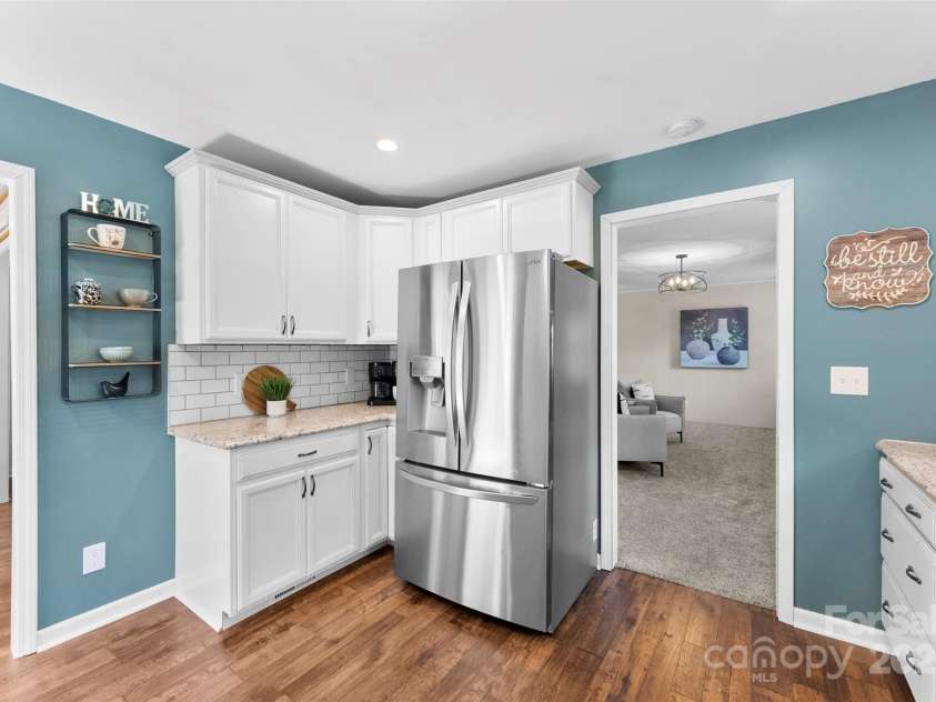 2565 Oxford Circle, Lancaster, SC 29720.  MLS# CAR4294593, YatesRealty ID 34246. 