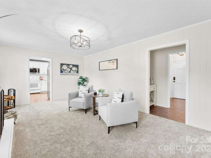 2565 Oxford Circle, Lancaster, SC 29720.  MLS# CAR4294593, YatesRealty ID 34246. 