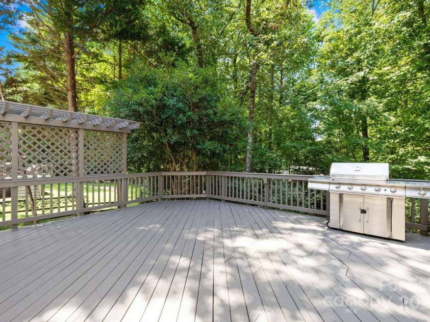 20219 Tailwind Lane, Cornelius, NC 28031.  MLS# CAR4277328, YatesRealty ID 34249. 