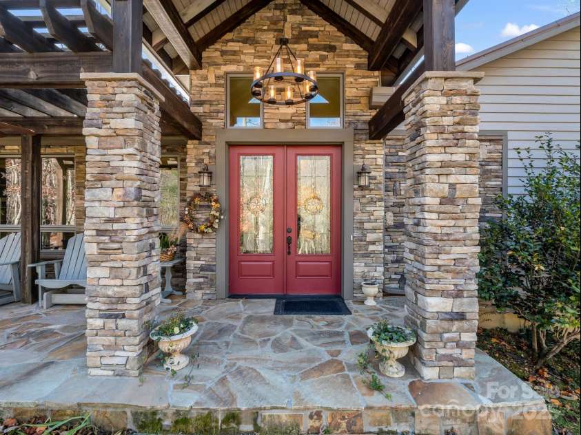 765 Higher Path, Saluda, NC 28773.  MLS# CAR4326175, YatesRealty ID 3425. 