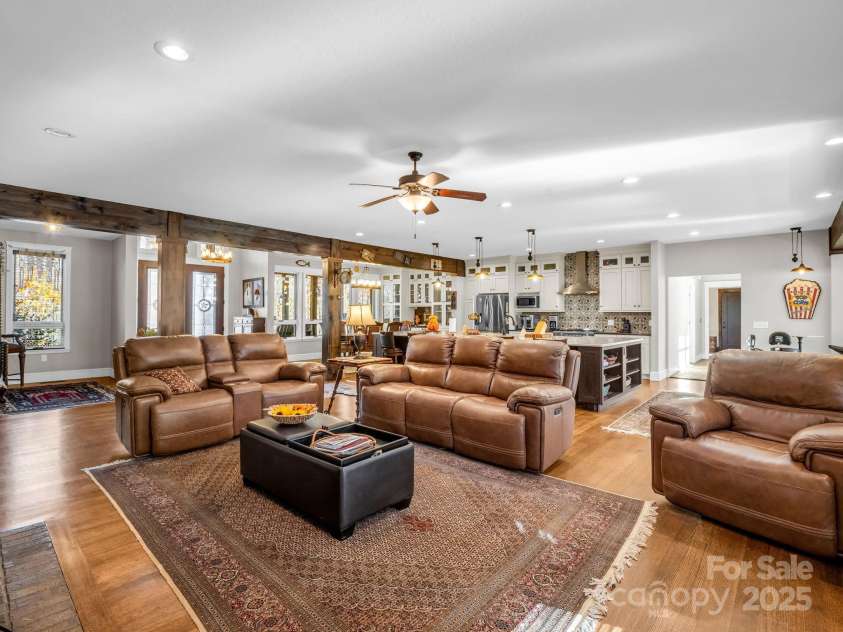 765 Higher Path, Saluda, NC 28773.  MLS# CAR4326175, YatesRealty ID 3425. 