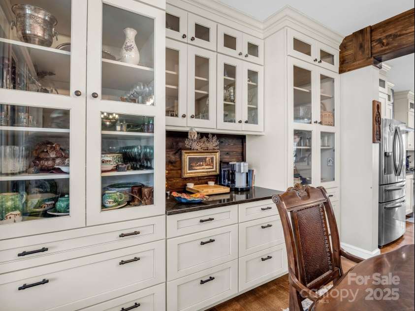 765 Higher Path, Saluda, NC 28773.  MLS# CAR4326175, YatesRealty ID 3425. 