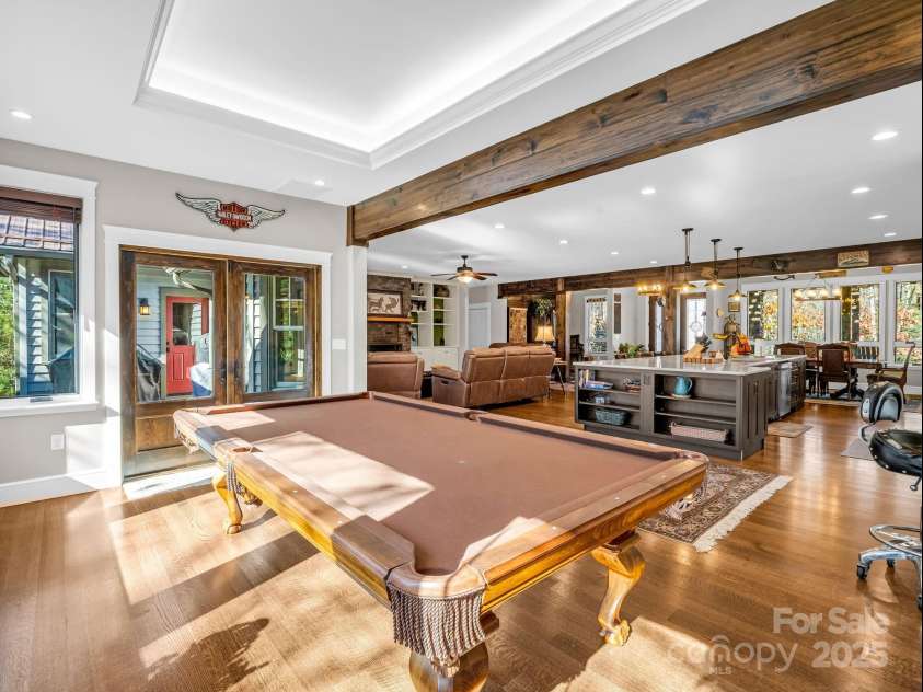 765 Higher Path, Saluda, NC 28773.  MLS# CAR4326175, YatesRealty ID 3425. 