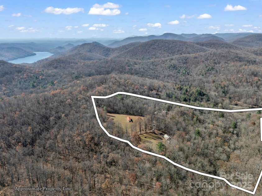 765 Higher Path, Saluda, NC 28773.  MLS# CAR4326175, YatesRealty ID 3425. Approximate outline of acreage