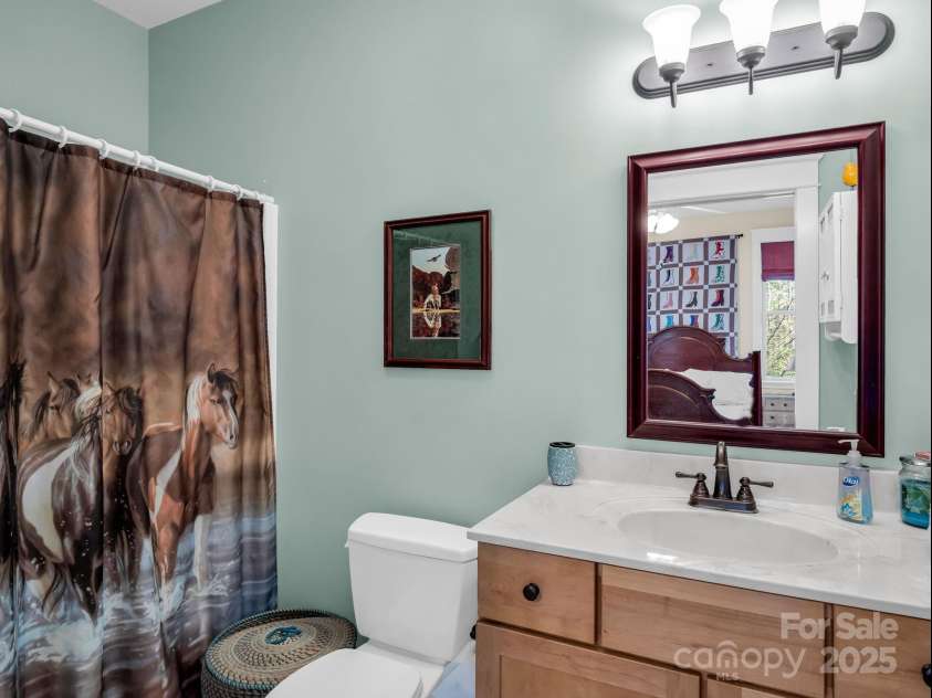 765 Higher Path, Saluda, NC 28773.  MLS# CAR4326175, YatesRealty ID 3425. Full Bathroom in 3rd Bedroom