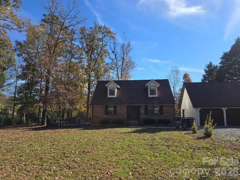 4904 West Street, Indian Trail, NC 28079.  MLS# CAR4399389, YatesRealty ID 34250. 