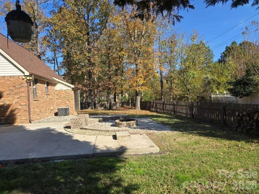 4904 West Street, Indian Trail, NC 28079.  MLS# CAR4399389, YatesRealty ID 34250. 