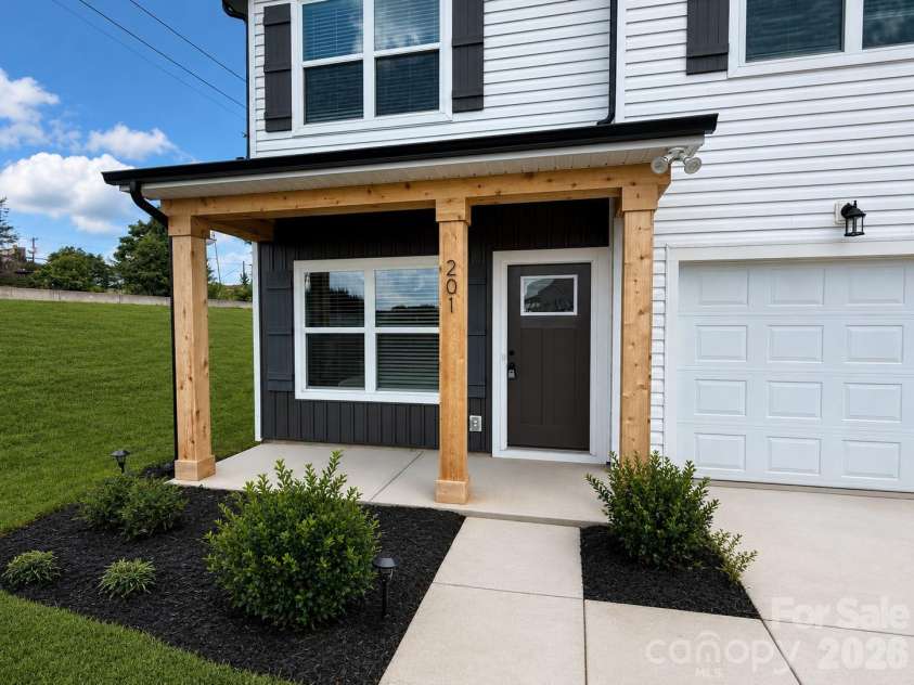 201 Rice Street, Landis, NC 28088.  MLS# CAR4399384, YatesRealty ID 34251. 