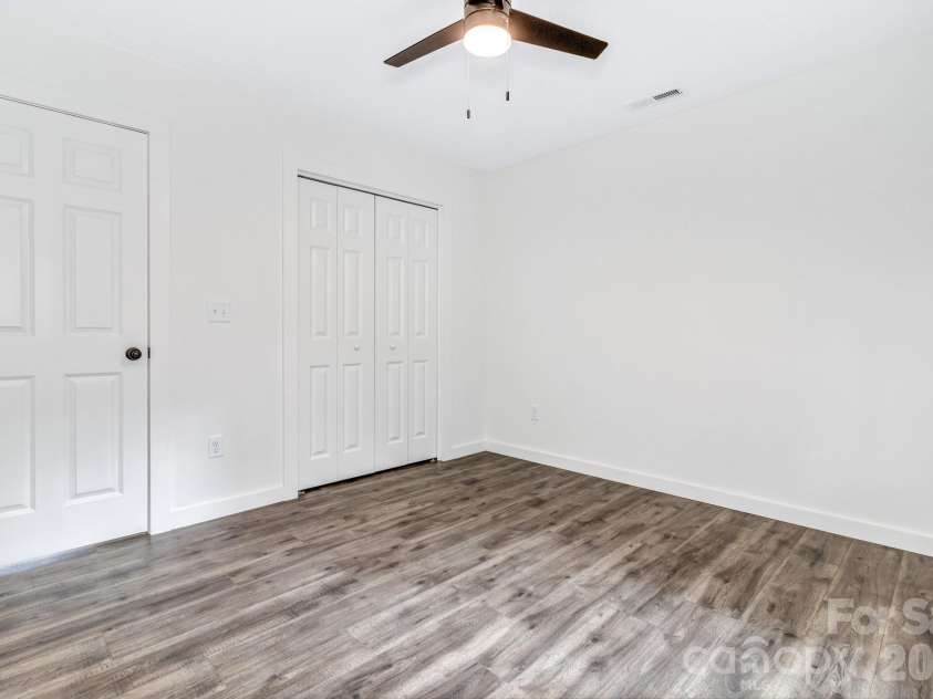 95 Short Drive, Marion, NC 28752.  MLS# CAR4379904, YatesRealty ID 34253. 