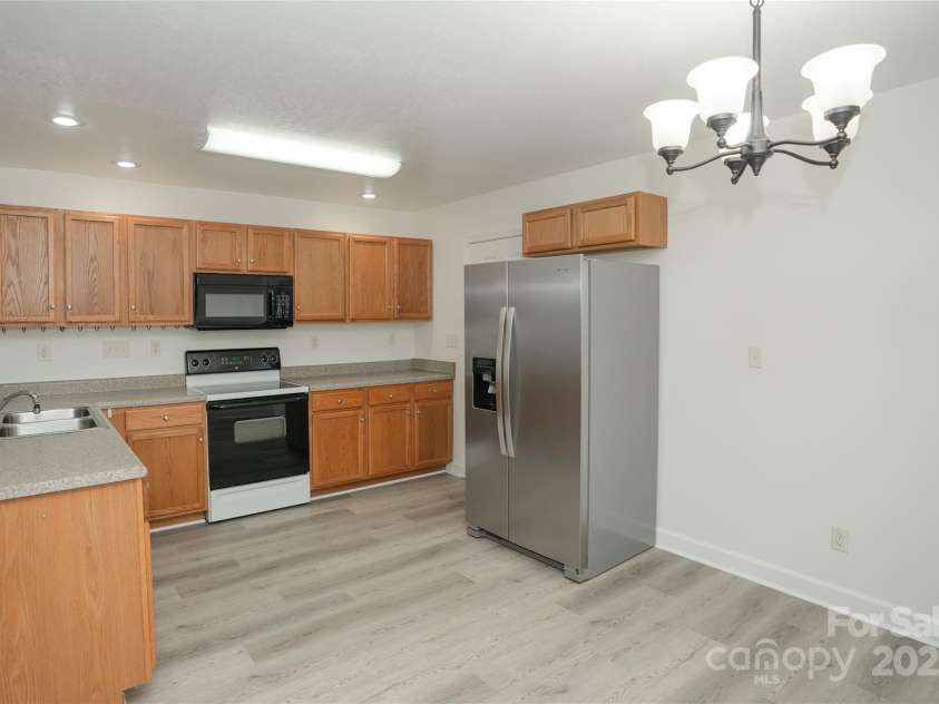 2404 Sides Road, Rockwell, NC 28138.  MLS# CAR4288806, YatesRealty ID 34254. Kitchen