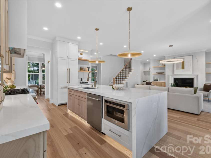 3119 Shenandoah Avenue, Charlotte, NC 28205.  MLS# CAR4394625, YatesRealty ID 34254. Open floor plan with thoughtfully curated designer details