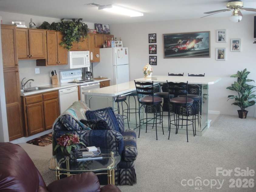 4721 Morehead Road, Concord, NC 28027.  MLS# CAR4388805, YatesRealty ID 34255. 