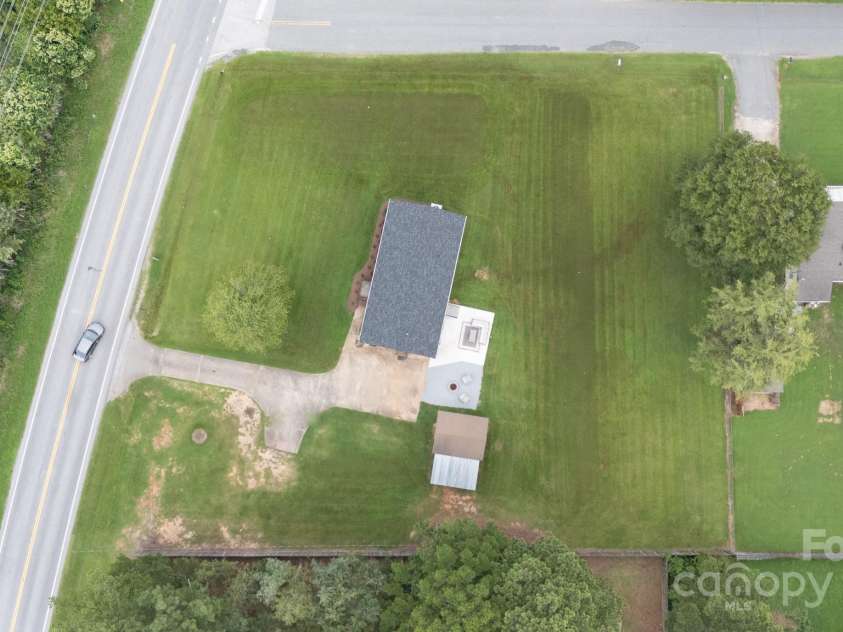 1811 Eastview Road, Rock Hill, SC 29732.  MLS# CAR4288455, YatesRealty ID 34256. 