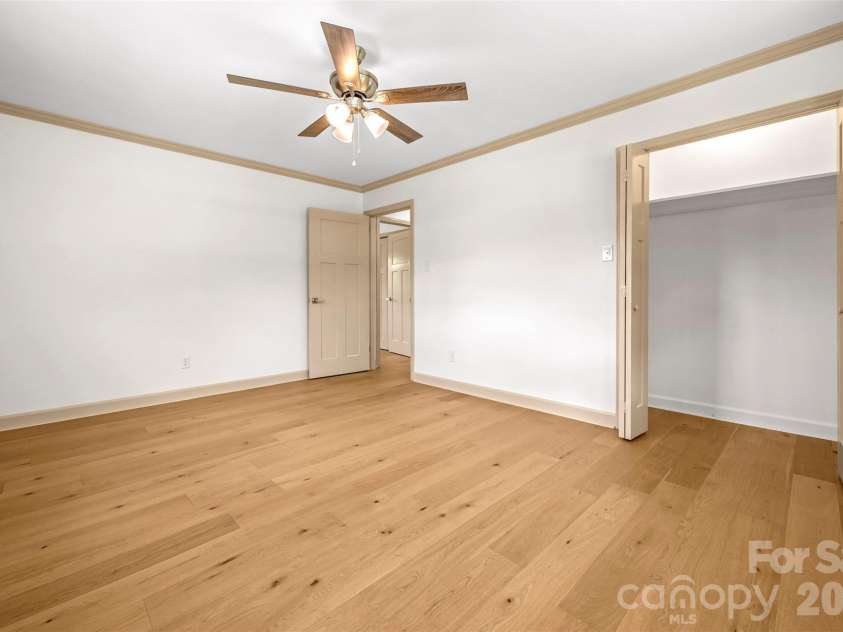 286 Main Street, Mooresboro, NC 28114.  MLS# CAR4394951, YatesRealty ID 34257. 