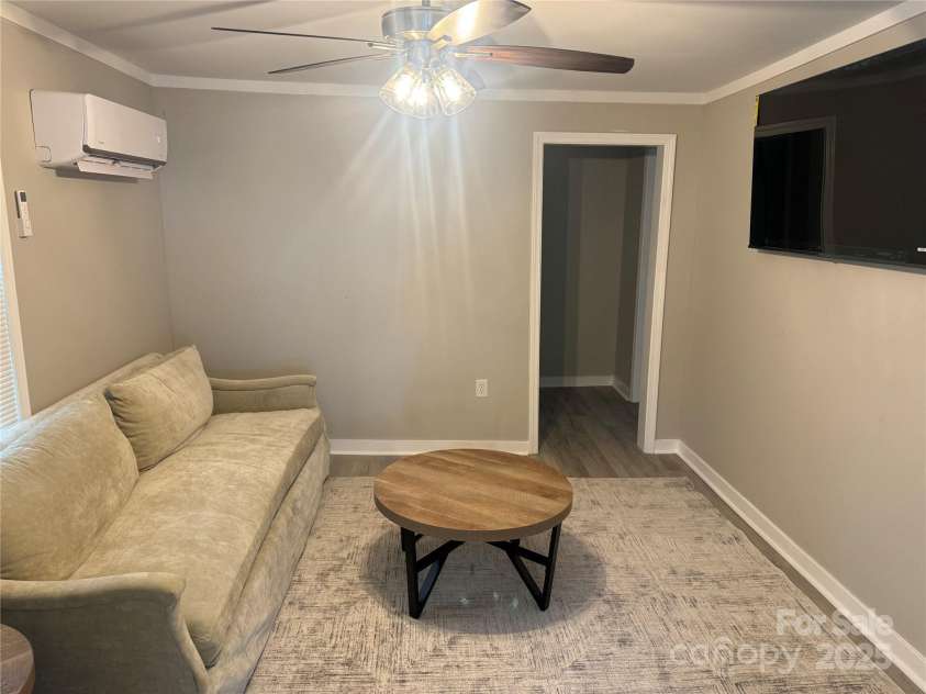 605 Center Street, Lenoir, NC 28645.  MLS# CAR4295520, YatesRealty ID 34258. 