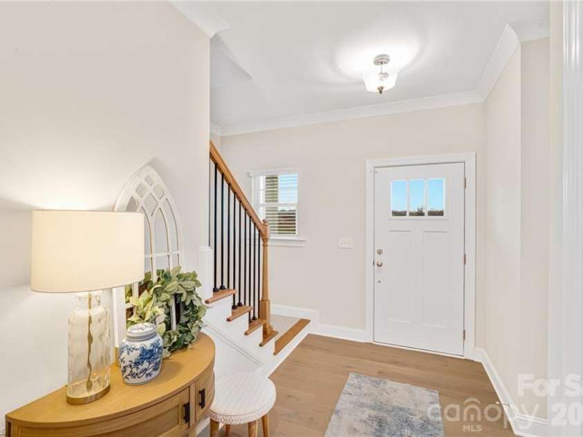 360 Wynnfall Drive, Lexington, NC 27295.  MLS# CAR4395943, YatesRealty ID 34259. 