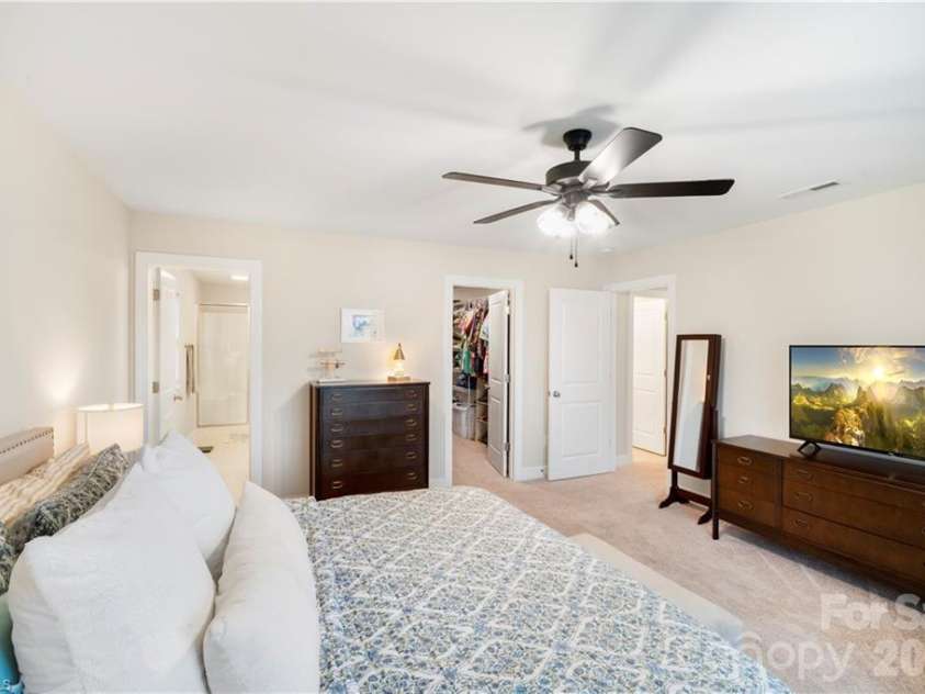 360 Wynnfall Drive, Lexington, NC 27295.  MLS# CAR4395943, YatesRealty ID 34259. 