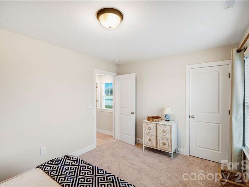 360 Wynnfall Drive, Lexington, NC 27295.  MLS# CAR4395943, YatesRealty ID 34259. 