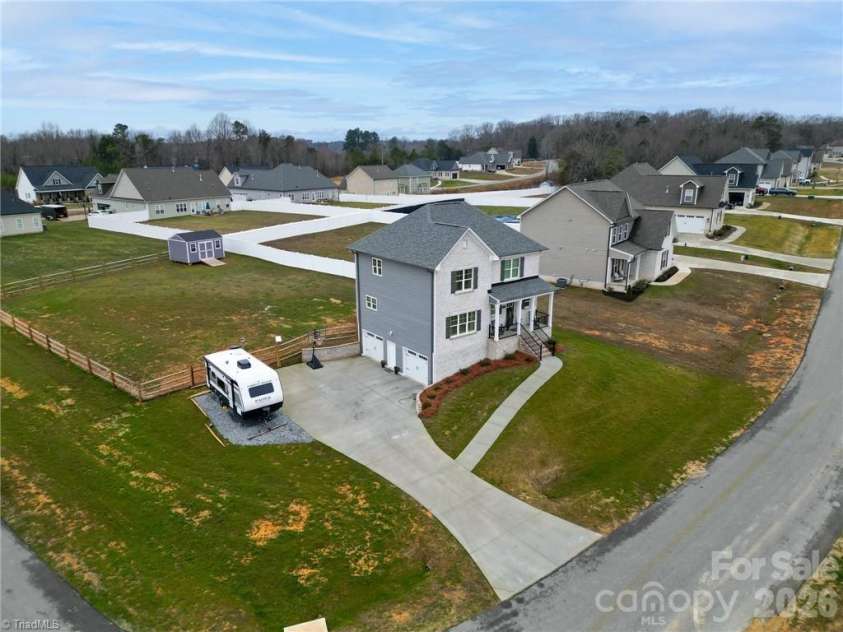 360 Wynnfall Drive, Lexington, NC 27295.  MLS# CAR4395943, YatesRealty ID 34259. 