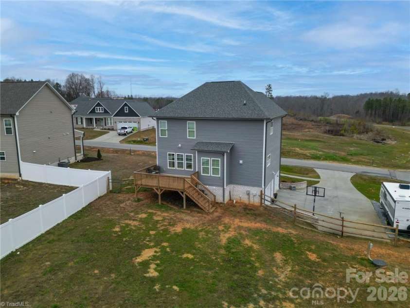 360 Wynnfall Drive, Lexington, NC 27295.  MLS# CAR4395943, YatesRealty ID 34259. 