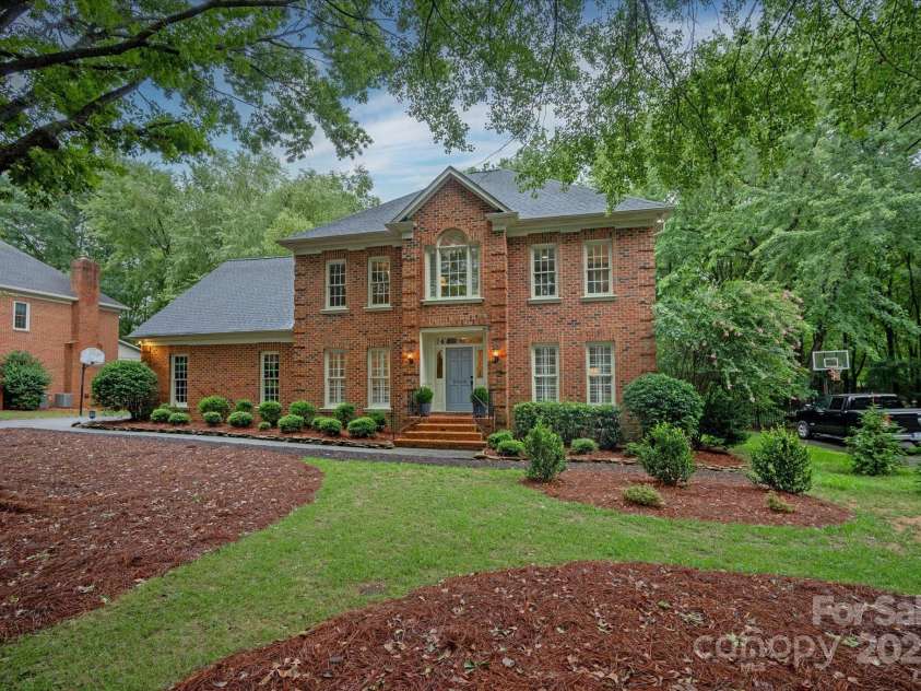 9909 Pallisers Terrace, Charlotte, NC 28210.  MLS# CAR4289242, YatesRealty ID 34259. 