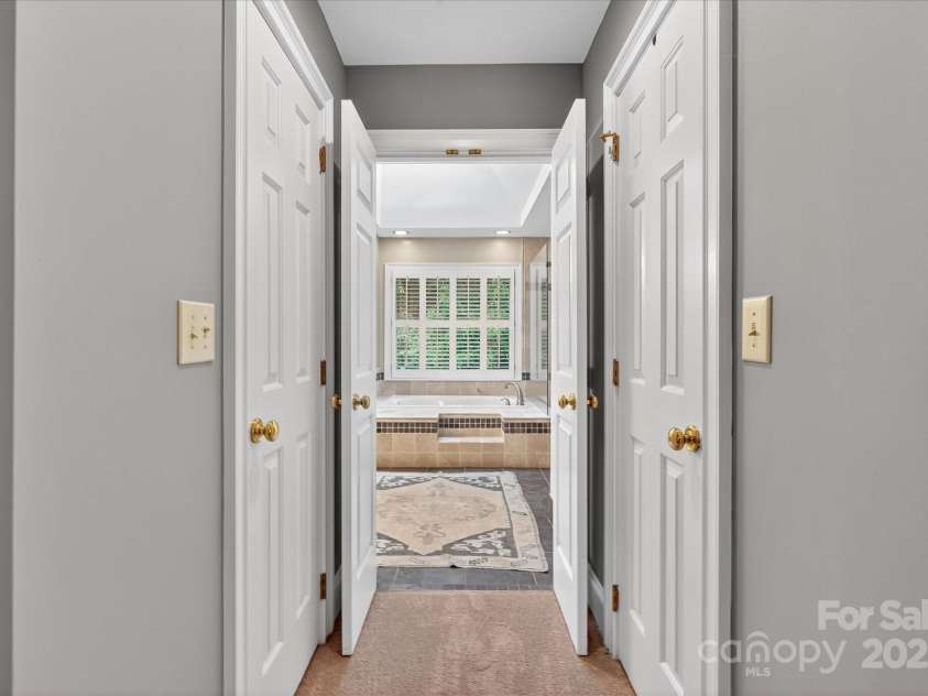 9909 Pallisers Terrace, Charlotte, NC 28210.  MLS# CAR4289242, YatesRealty ID 34259. 