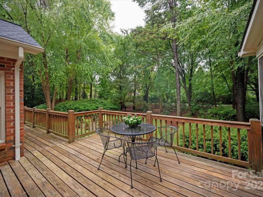 9909 Pallisers Terrace, Charlotte, NC 28210.  MLS# CAR4289242, YatesRealty ID 34259. 