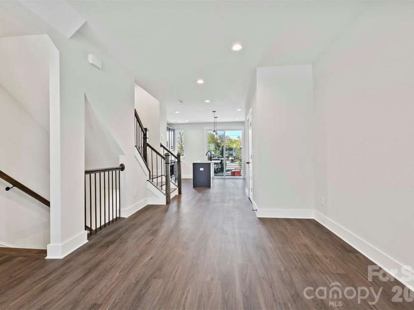 1227 34th Street, Charlotte, NC 28205.  MLS# CAR4211267, YatesRealty ID 3426. Dining area