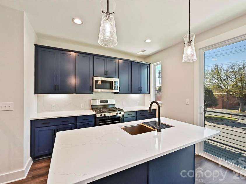 1227 34th Street, Charlotte, NC 28205.  MLS# CAR4211267, YatesRealty ID 3426. Kitchen