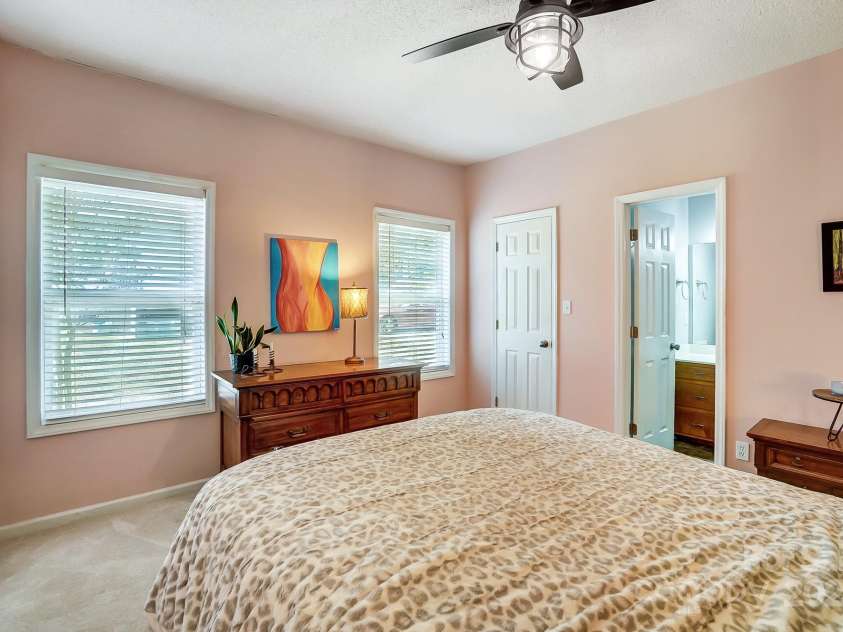 220 6th Street, Belmont, NC 28012.  MLS# CAR4194682, YatesRealty ID 3426. 