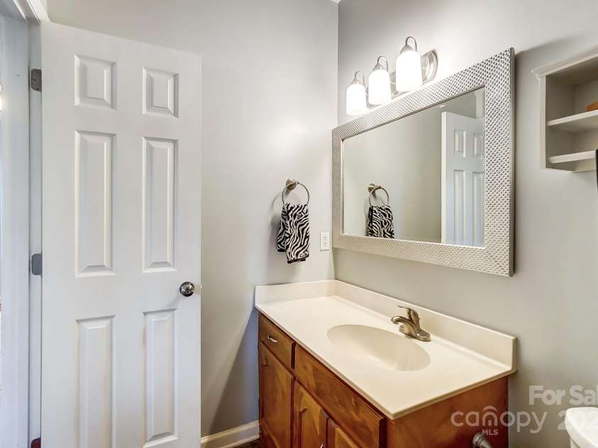 220 6th Street, Belmont, NC 28012.  MLS# CAR4194682, YatesRealty ID 3426. 