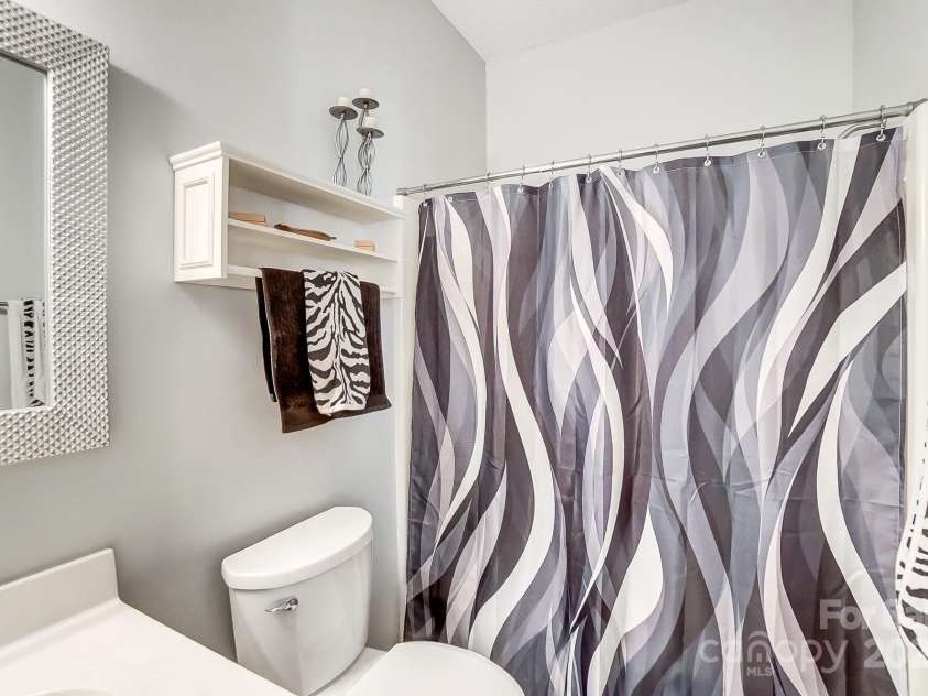 220 6th Street, Belmont, NC 28012.  MLS# CAR4194682, YatesRealty ID 3426. 