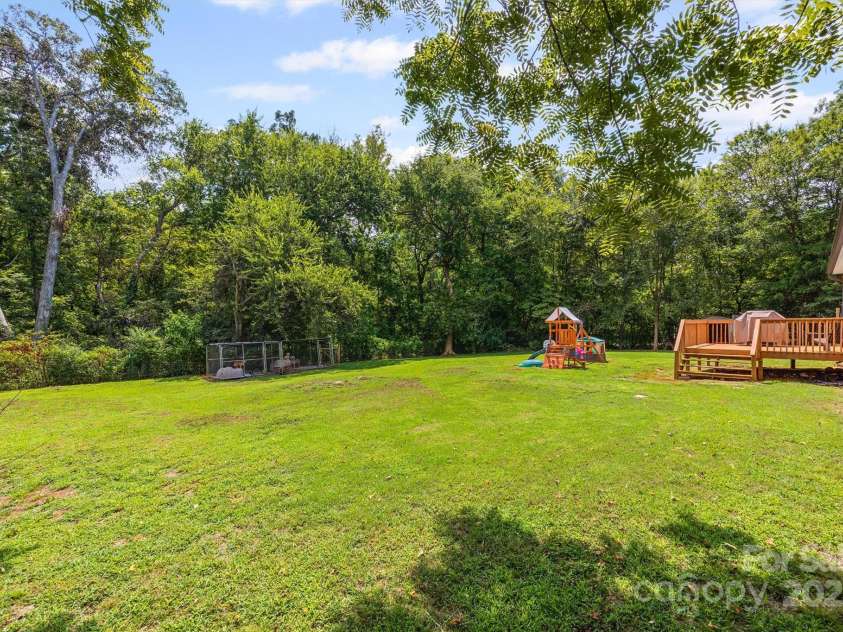 44 6th Street, York, SC 29745.  MLS# CAR4291178, YatesRealty ID 34260. 