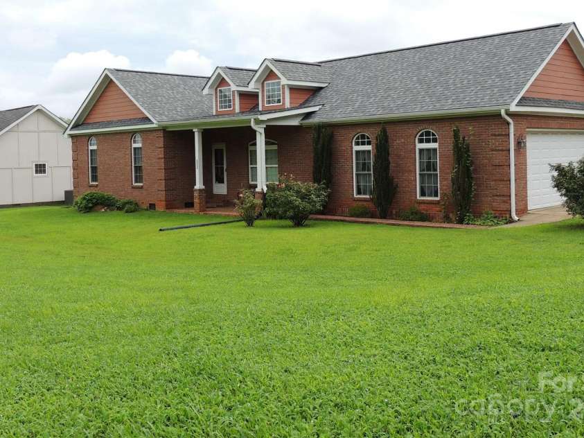 154 Edley Toney Road, Ellenboro, NC 28040.  MLS# CAR4292009, YatesRealty ID 34261. 