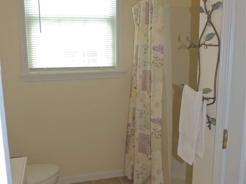 154 Edley Toney Road, Ellenboro, NC 28040.  MLS# CAR4292009, YatesRealty ID 34261. Main Bedroom Ensuite Bath