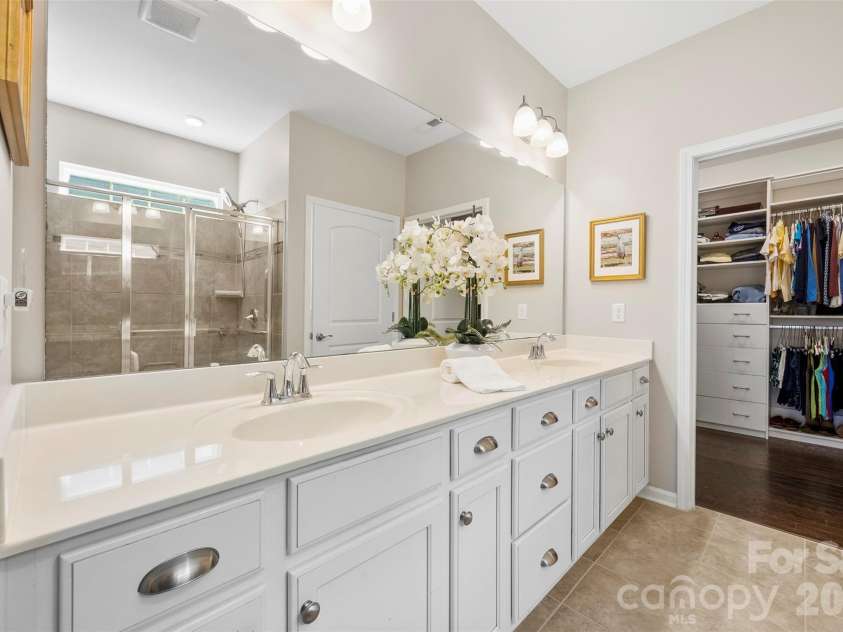 136 Picasso Trail, Mount Holly, NC 28120.  MLS# CAR4397172, YatesRealty ID 34262. 