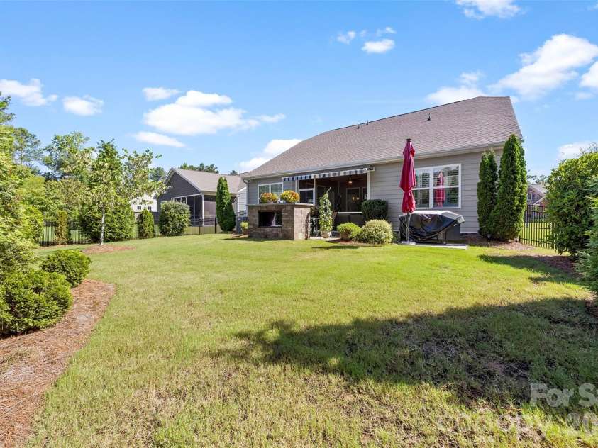 136 Picasso Trail, Mount Holly, NC 28120.  MLS# CAR4397172, YatesRealty ID 34262. 